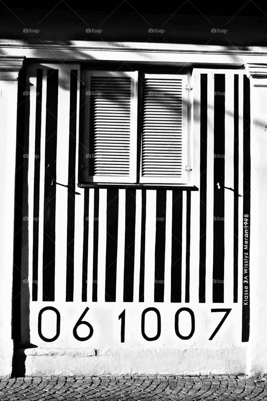 barcode window