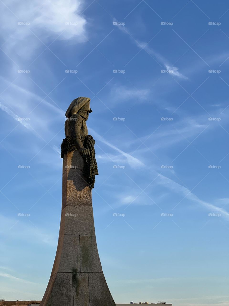 Statue and the sky in Portugal 