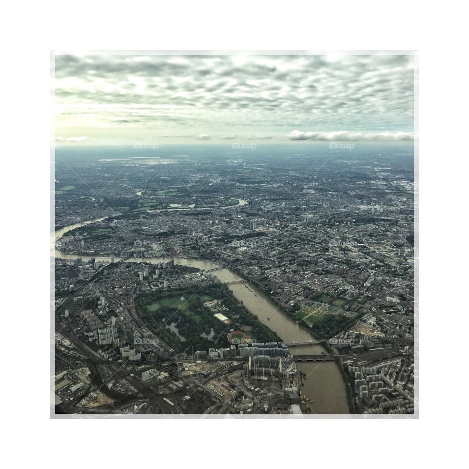 Thames aerial square 
