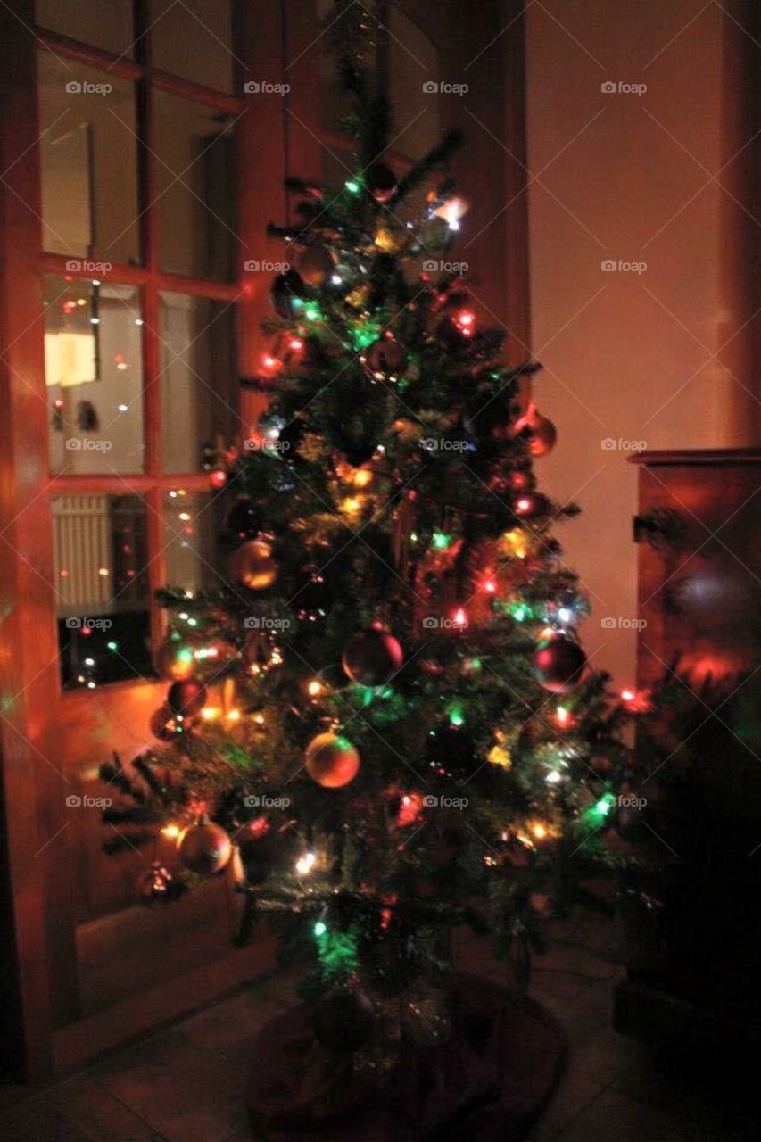 Christmas tree glowing 
