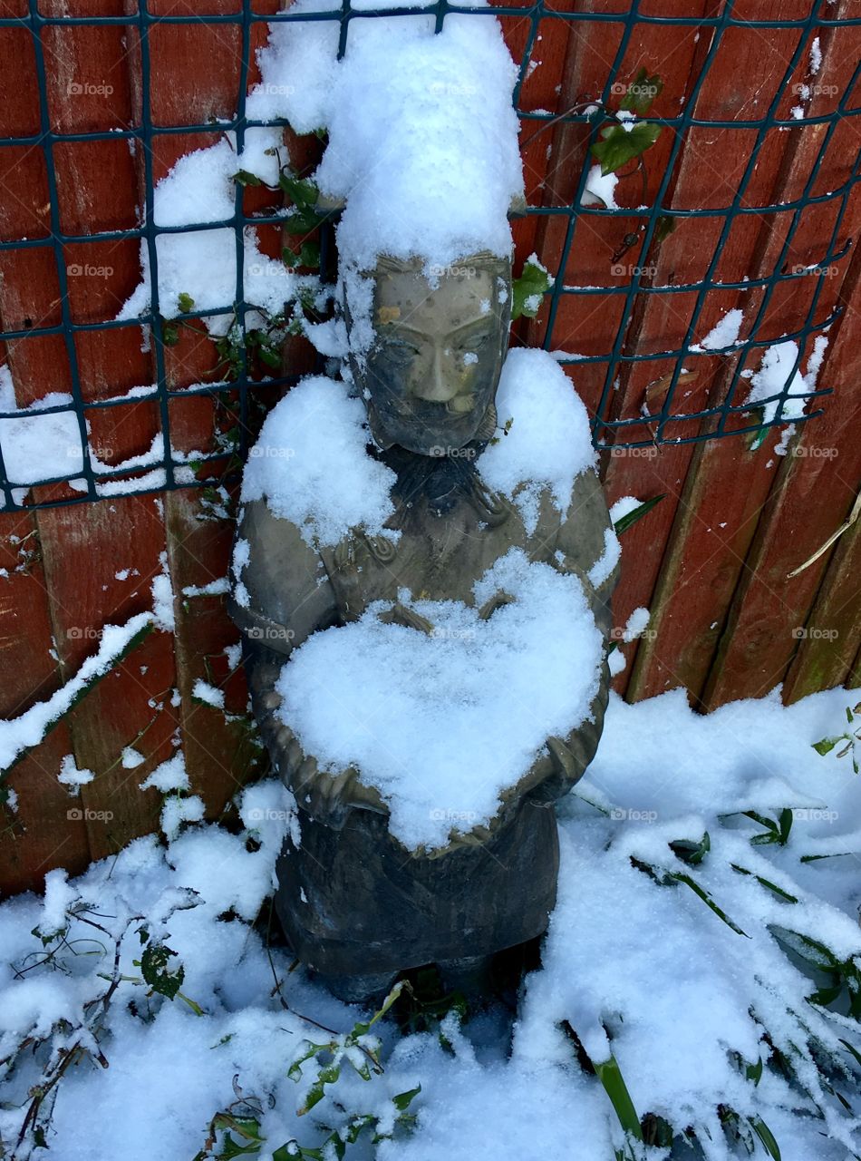 The Snow fell, The Terracotta General Posed and the contrasting colours were strong in North Devon. Look on and see. 