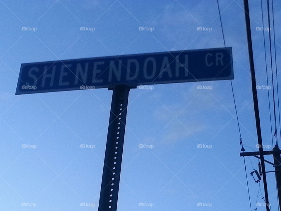Shenandoah street sign