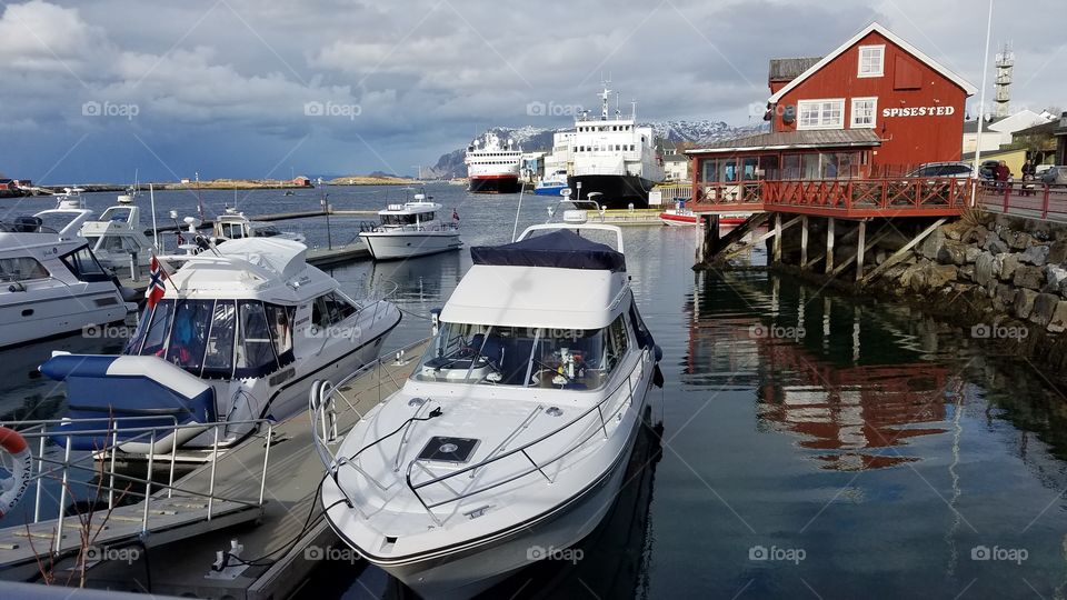 Boat pier