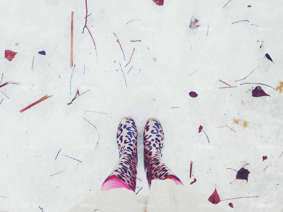 Feet at the snow 