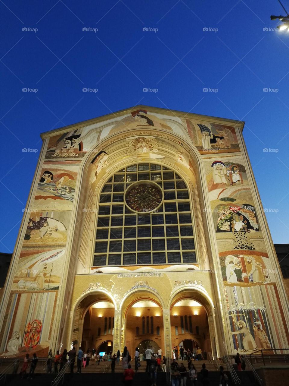 aparecida church in the night