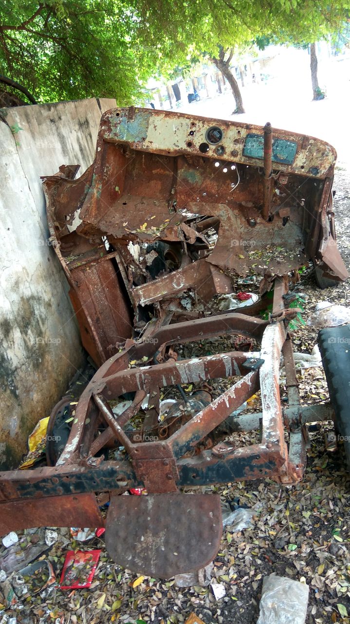 1972 model  JEEP (45 years ) 
 oldest  model  
stay at out side many months so it's very rusted vehicle