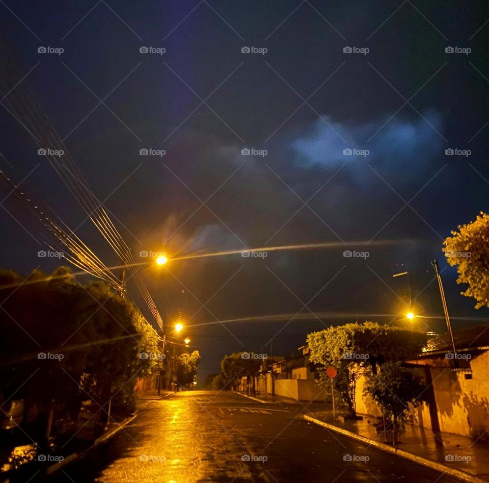 Rainy night in the city... the streets are empty, wet and colorful!