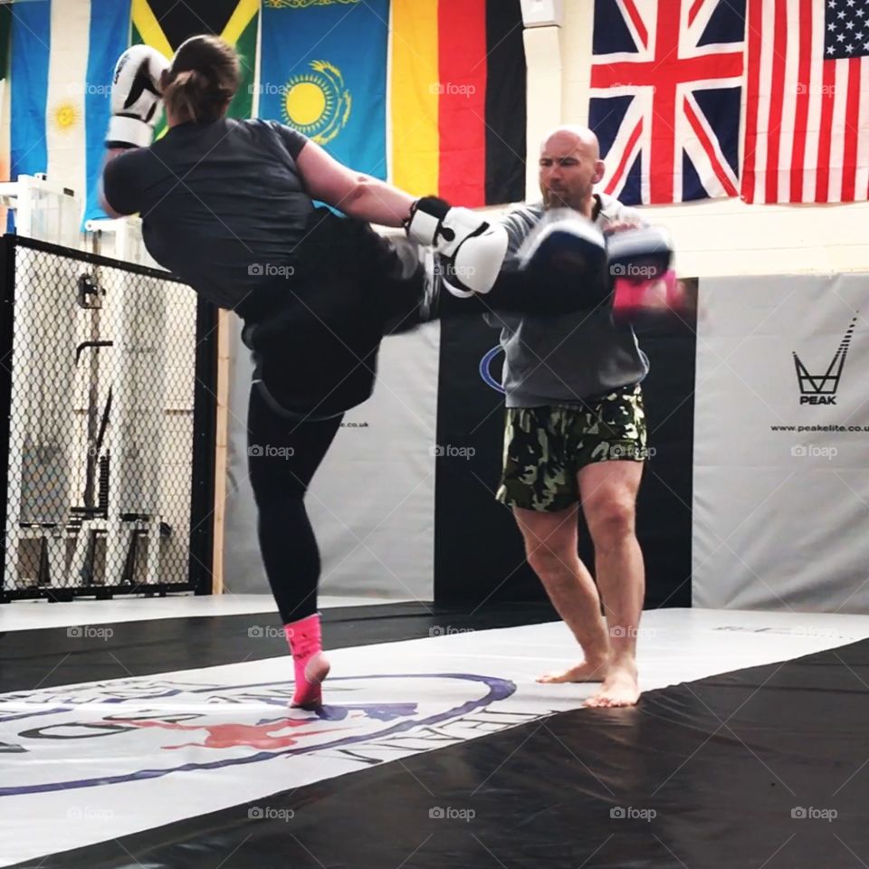 Me body kick Muay Thai martial art female 2017