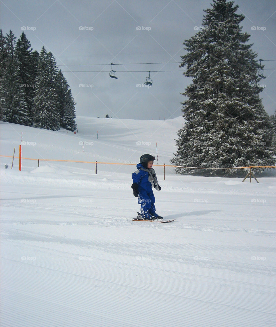 Learning to ski