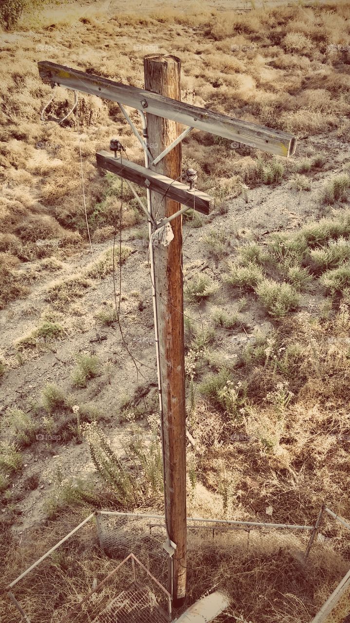 retro communication pole