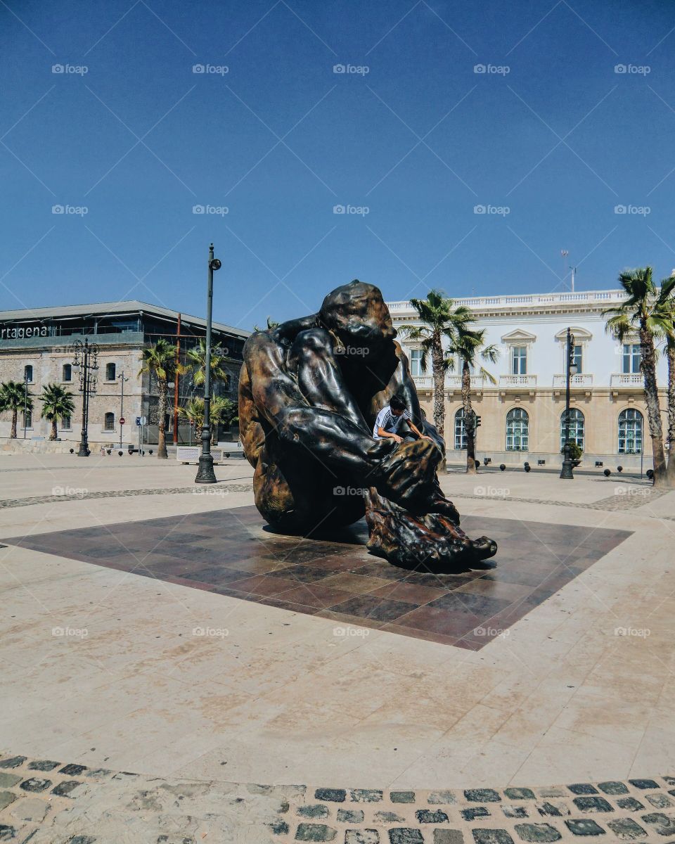 Brons statue in the town of Cartagena 