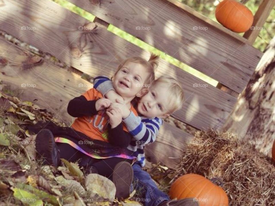 Kids and pumpkins 