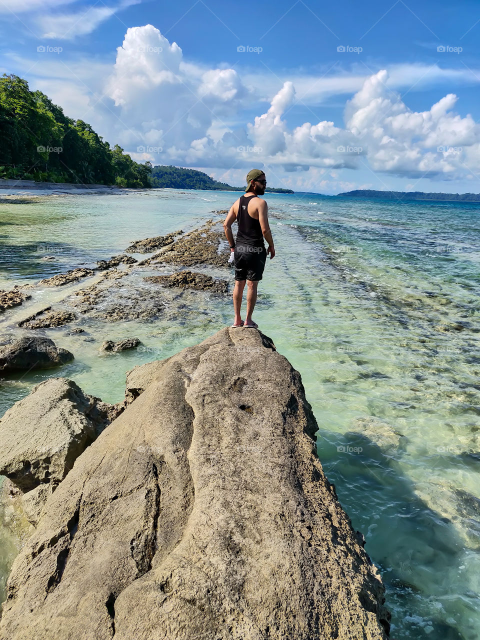 It makes you feel so magical when you stand on seashore and enjoy watching sea