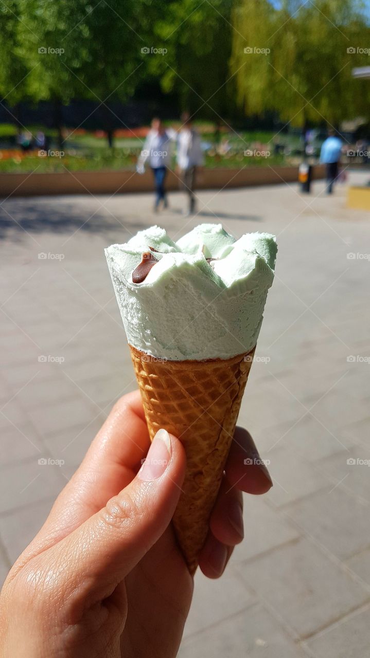 Mint-chocolate ice cream, fresh and delicious on a hot summer day!