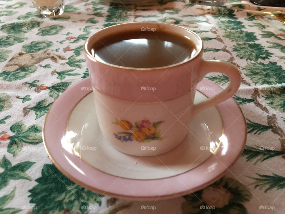 Esspresso takes better in one of my mother’s antique demitasse cups. 