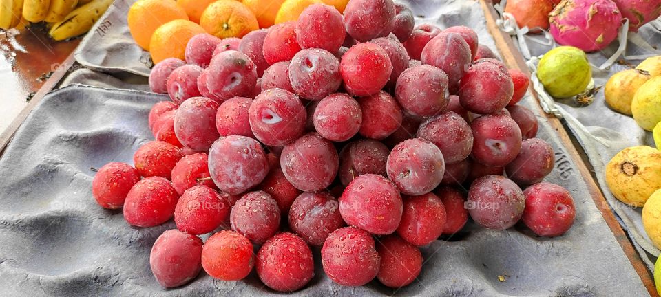 fruit red red grapes catagory beautiful image