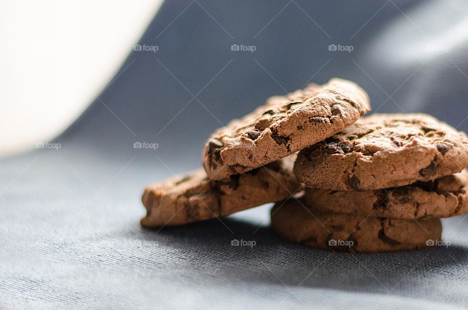 Delicious cookies with chocolate