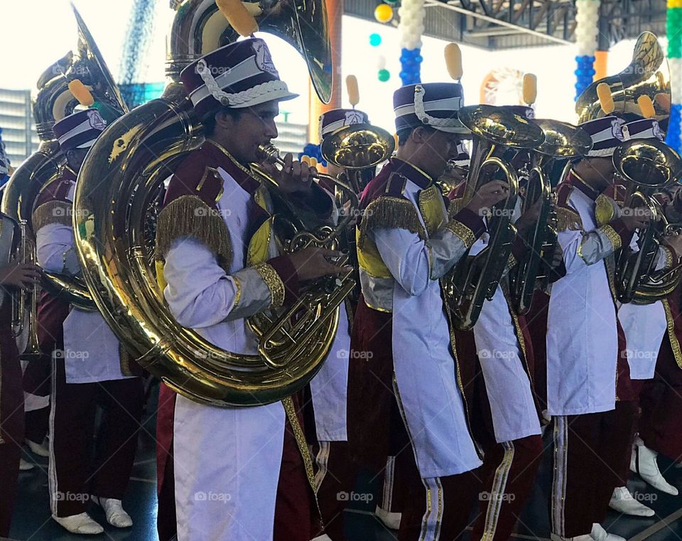 School martial band presentation 
