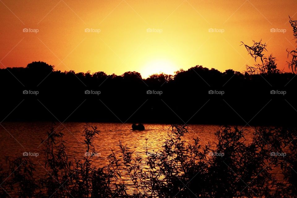Beautiful lake sunset 