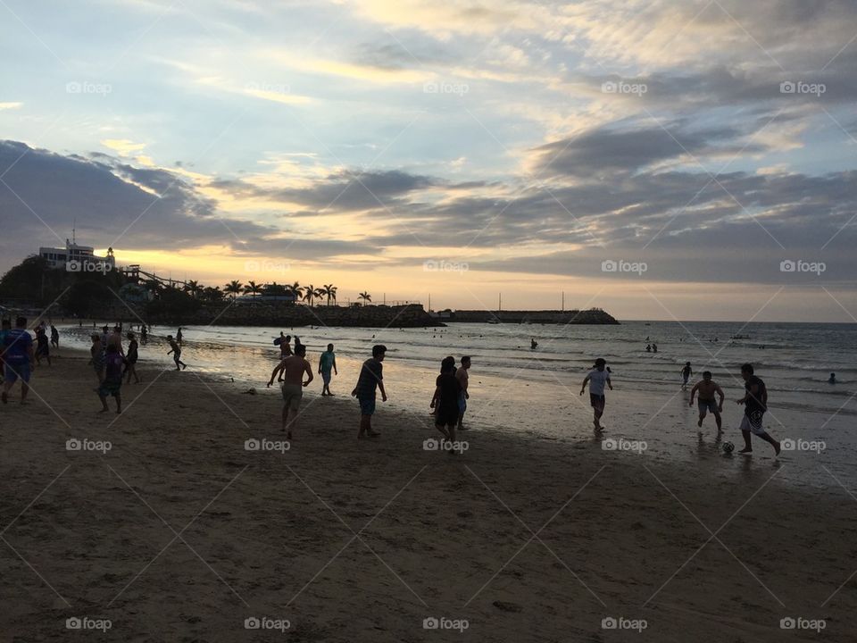 Playa por la noche 