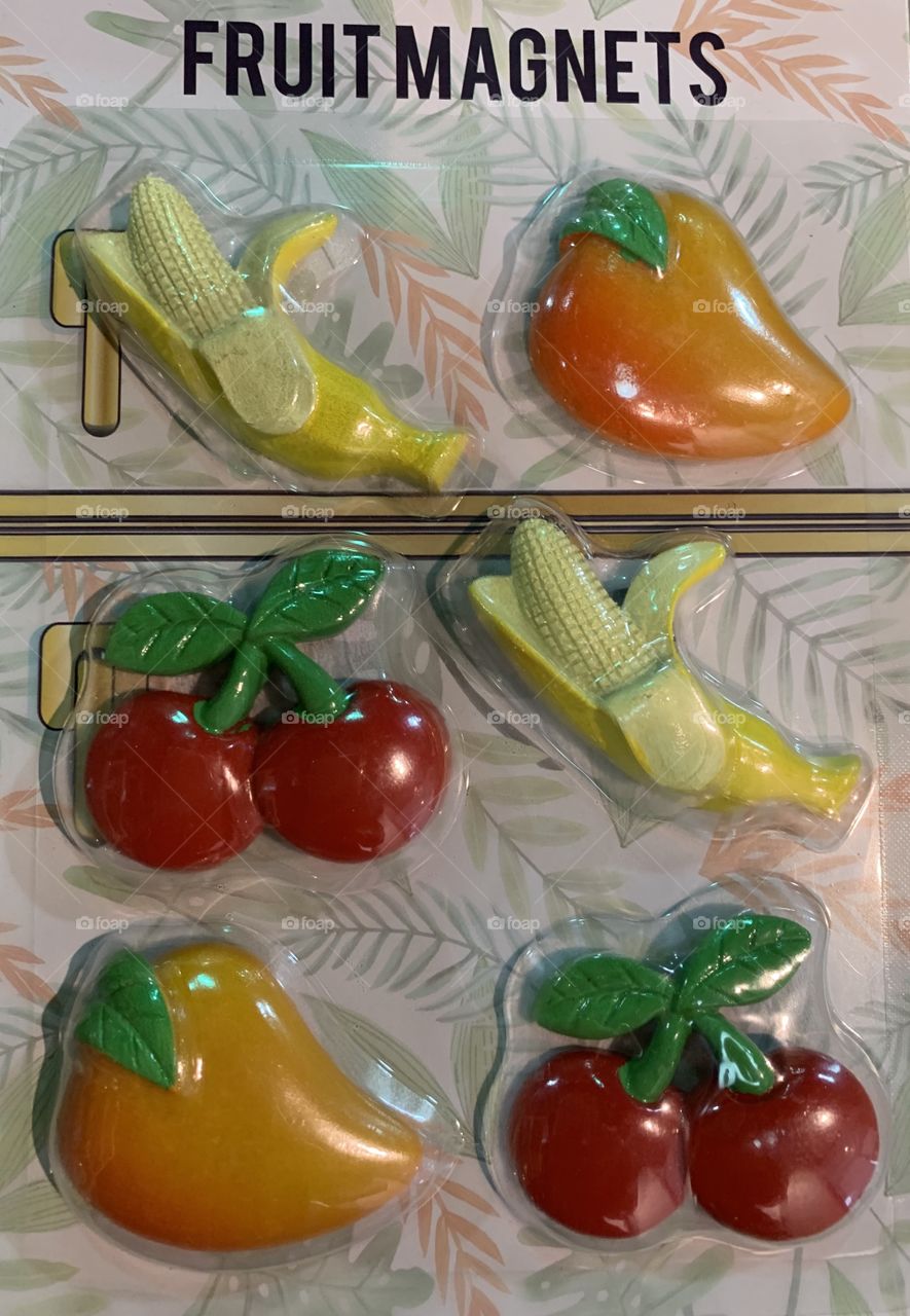 Fruit magnets 