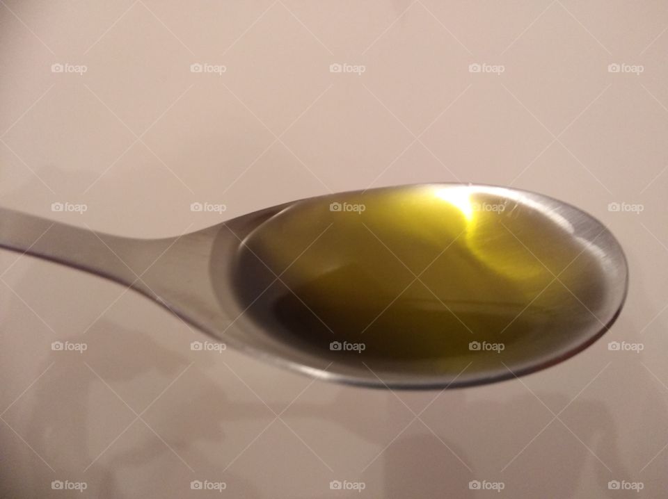 Löffel voll Olivenöl
spoon with oil