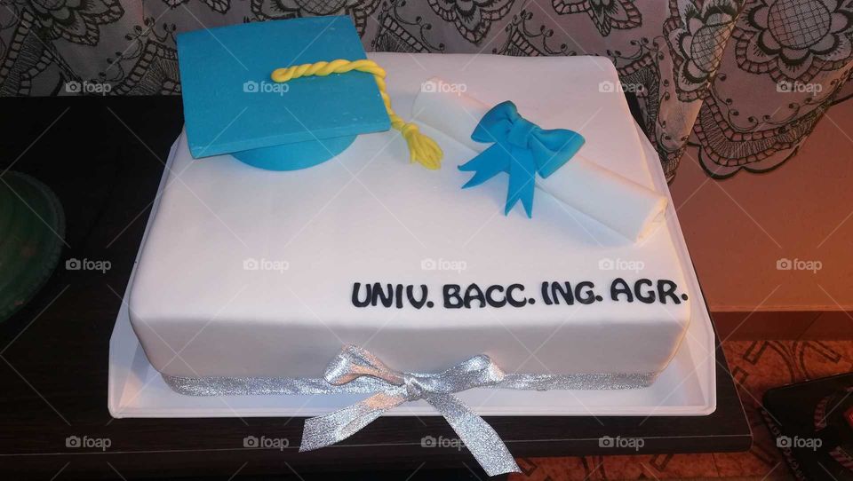 Cake for diploma