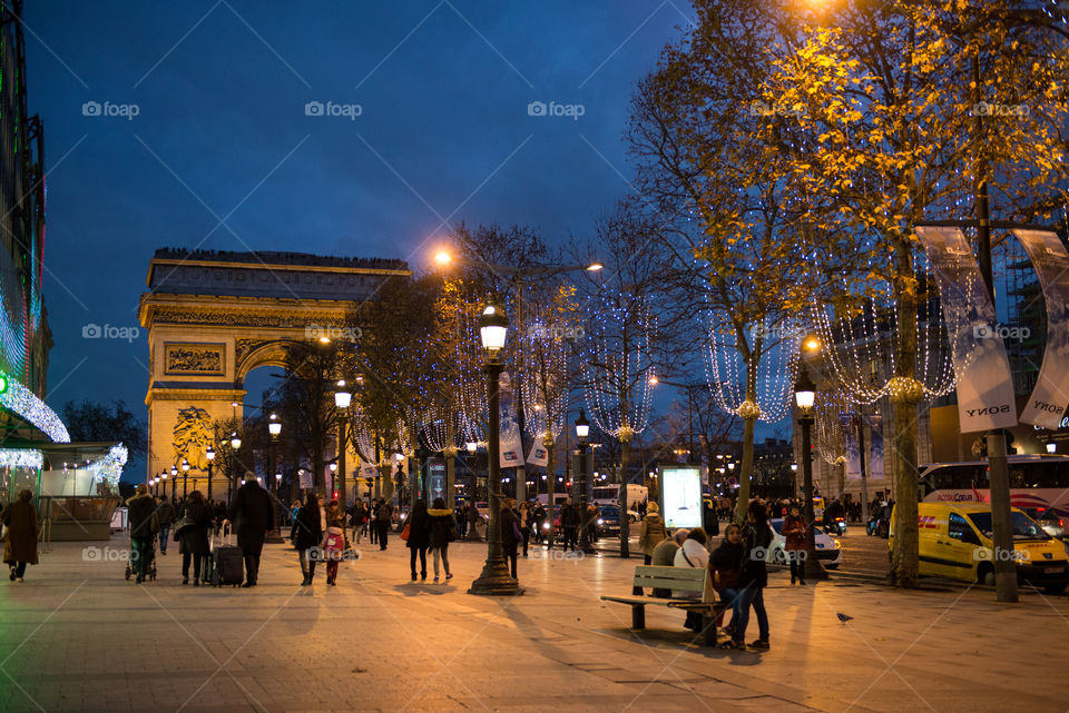 champs elysees at christmas