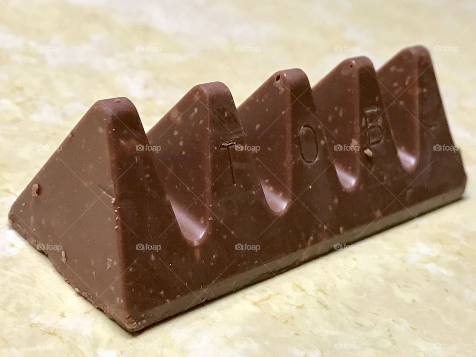 Chocolate candy bar