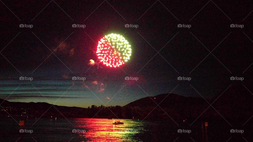 bicolor fireworks