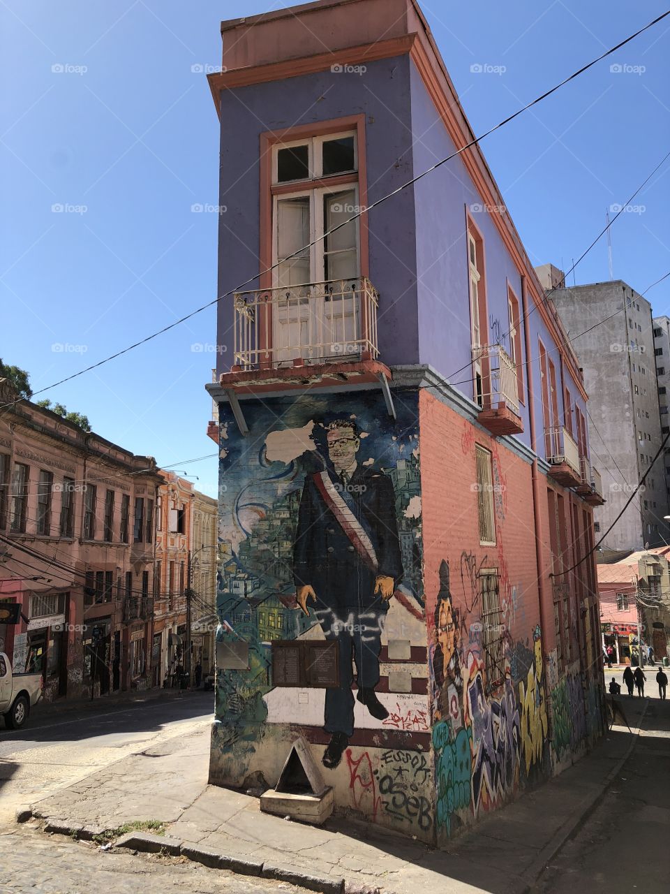 Allende on Valparaiso street