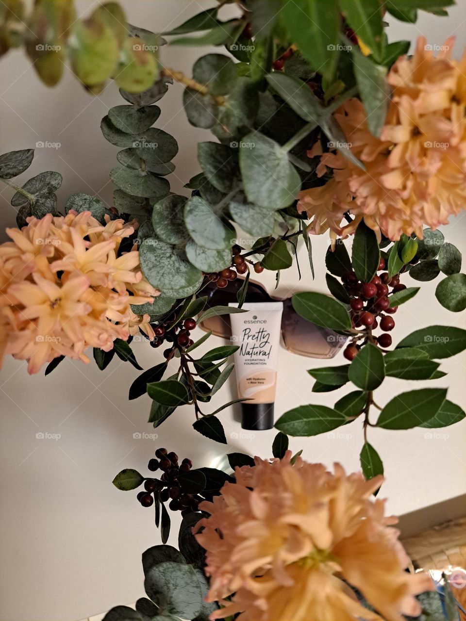 essence pretty natural BB