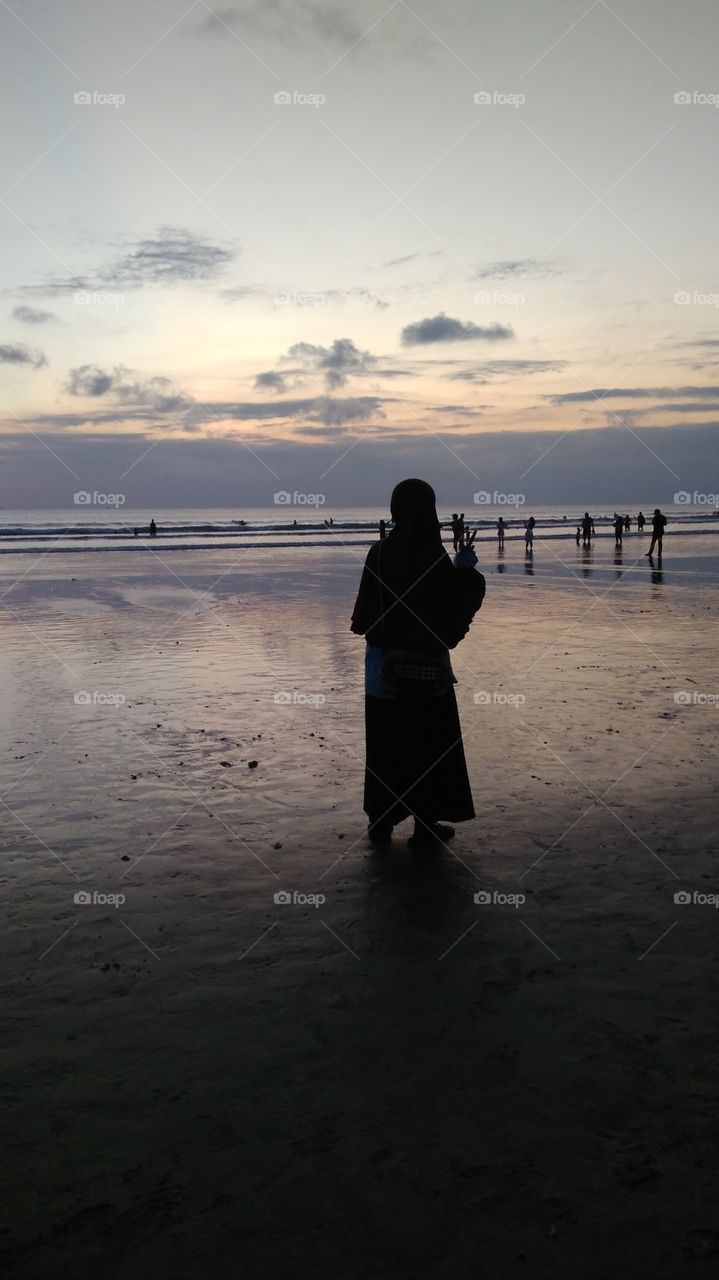 My silhouette when i visit Kuta Beach Bali. Wonderful Indonesia 😊