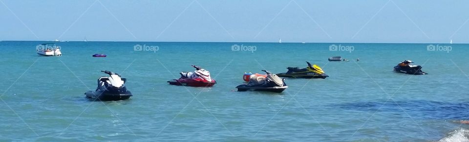 jet skis family