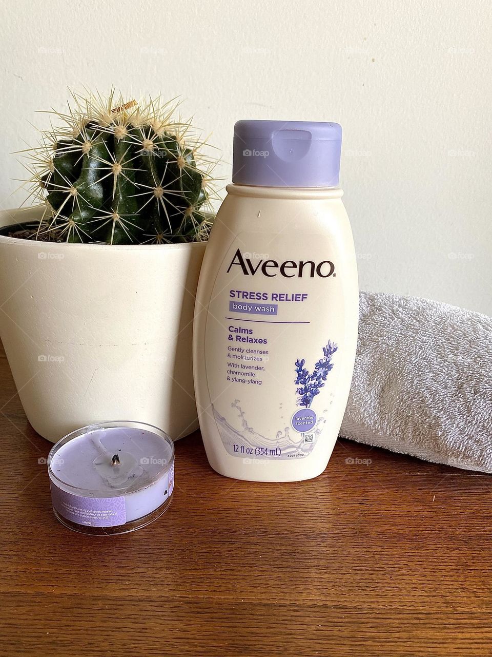 Aveeno stress relief body wash 