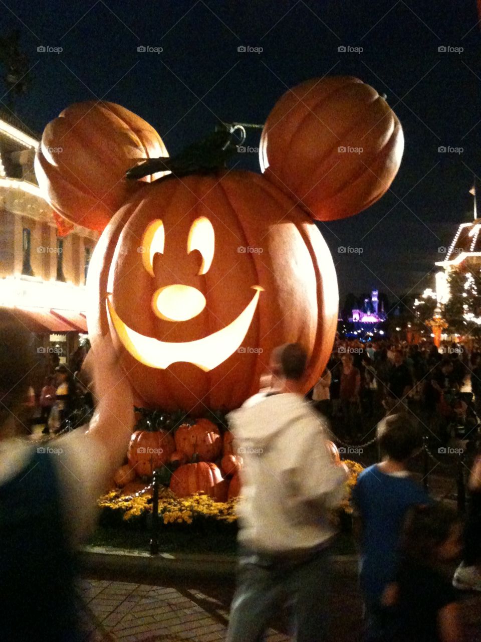 M.I.C.. Mickey pumpkin at Disneyland.