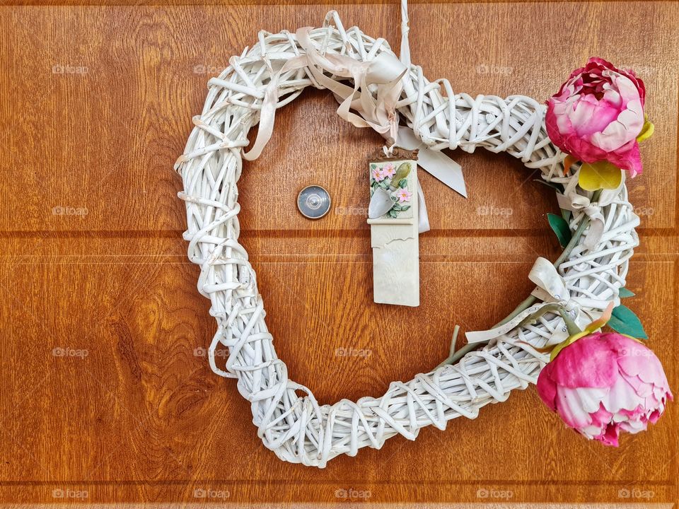 white shabby chic wooden decoration to put on the front door