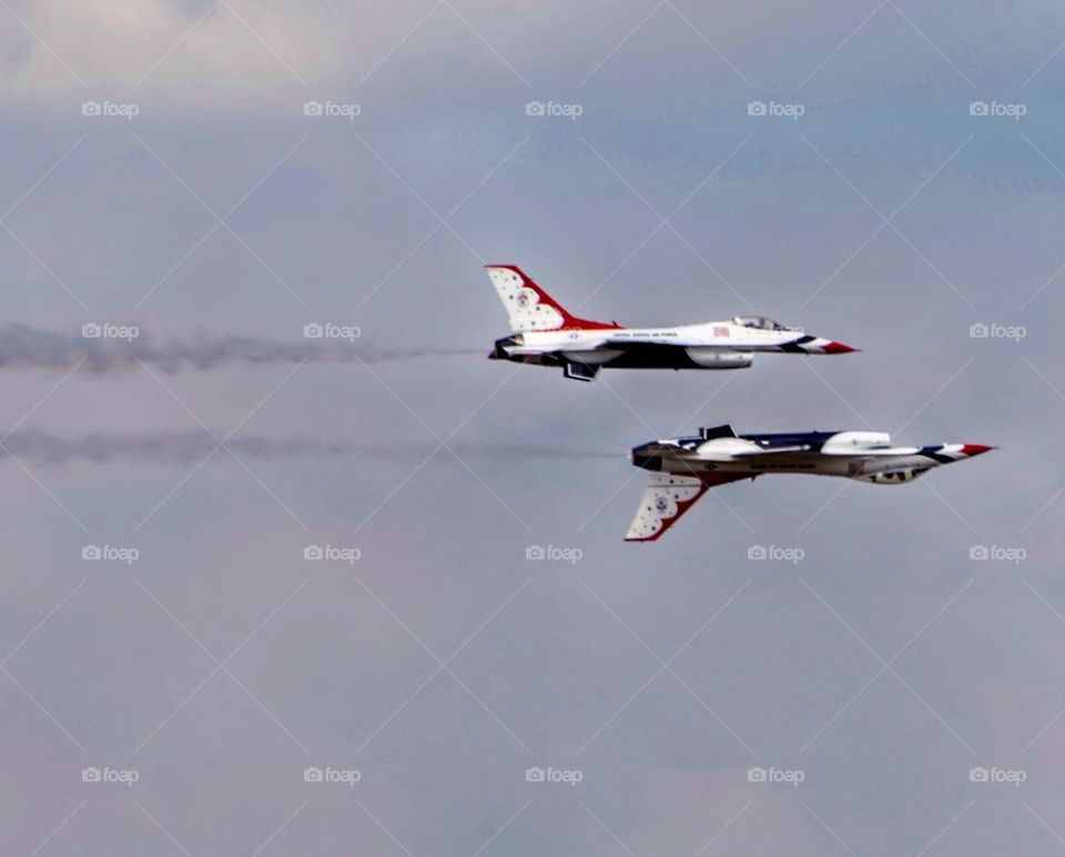 Mirror image in flight