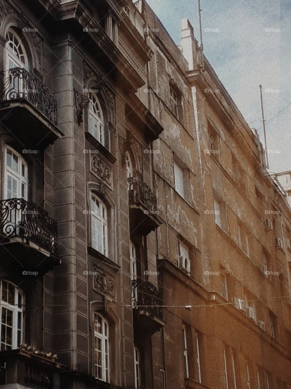 A building in the city