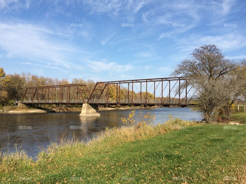 Chain Lakes Bridge over Cedar River near Palo, Iowa. Built 1884. 