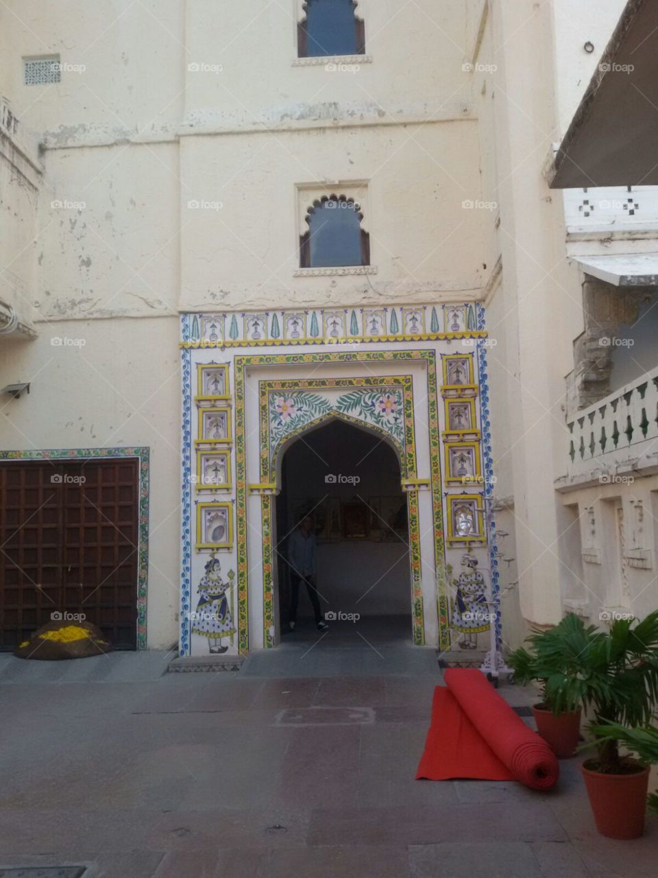 Gate at udaipur palace