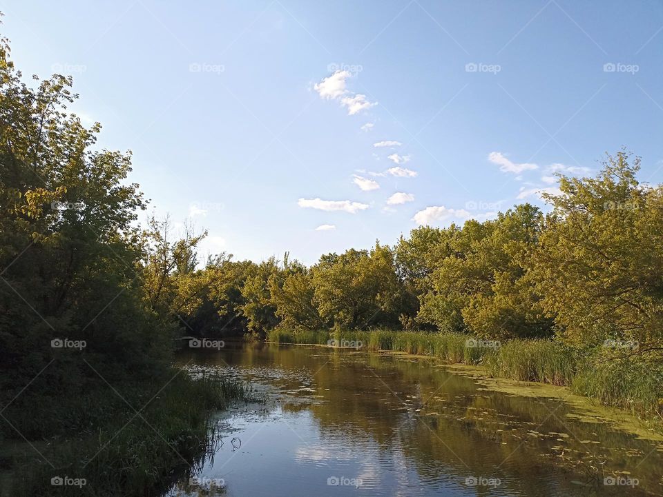 Pequeño río Chagan