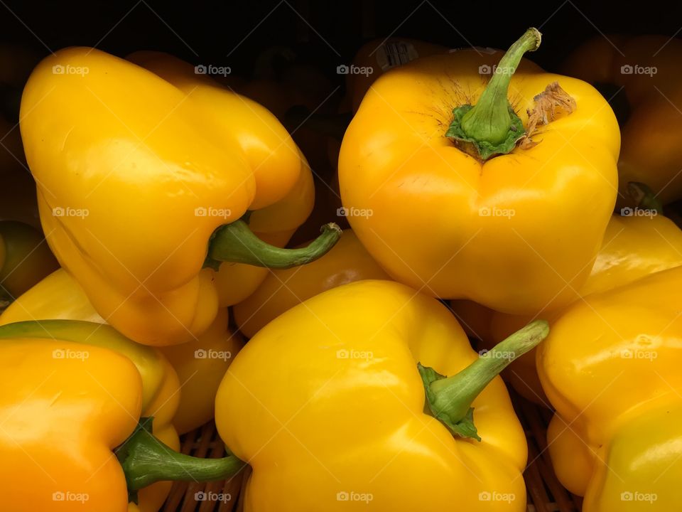 Yellow Bell Pepper 