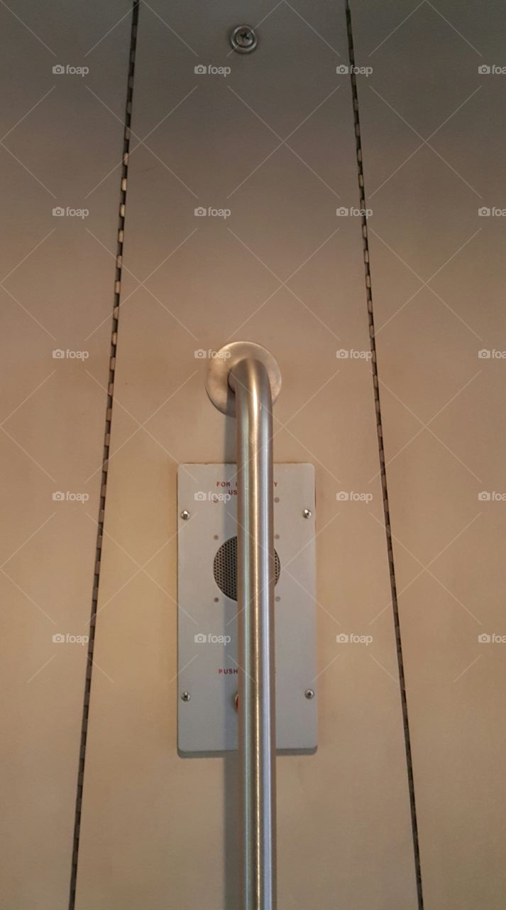 Handle on train, handle on...