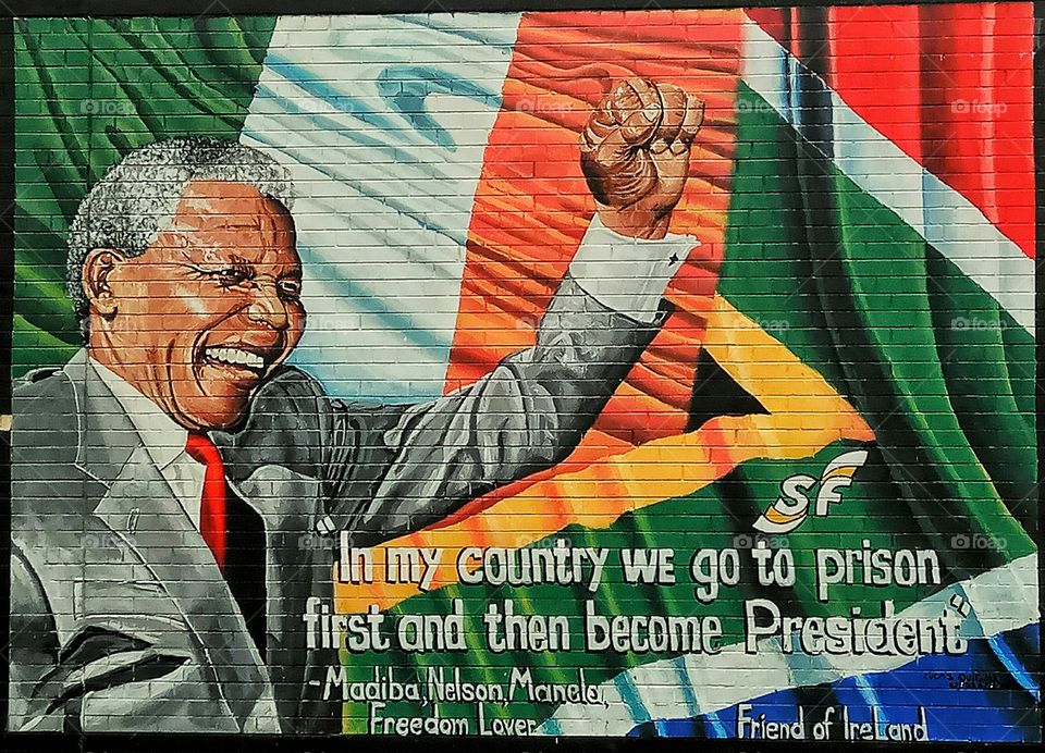 Nelson Mandela makes an appearance in a mural in Belfast