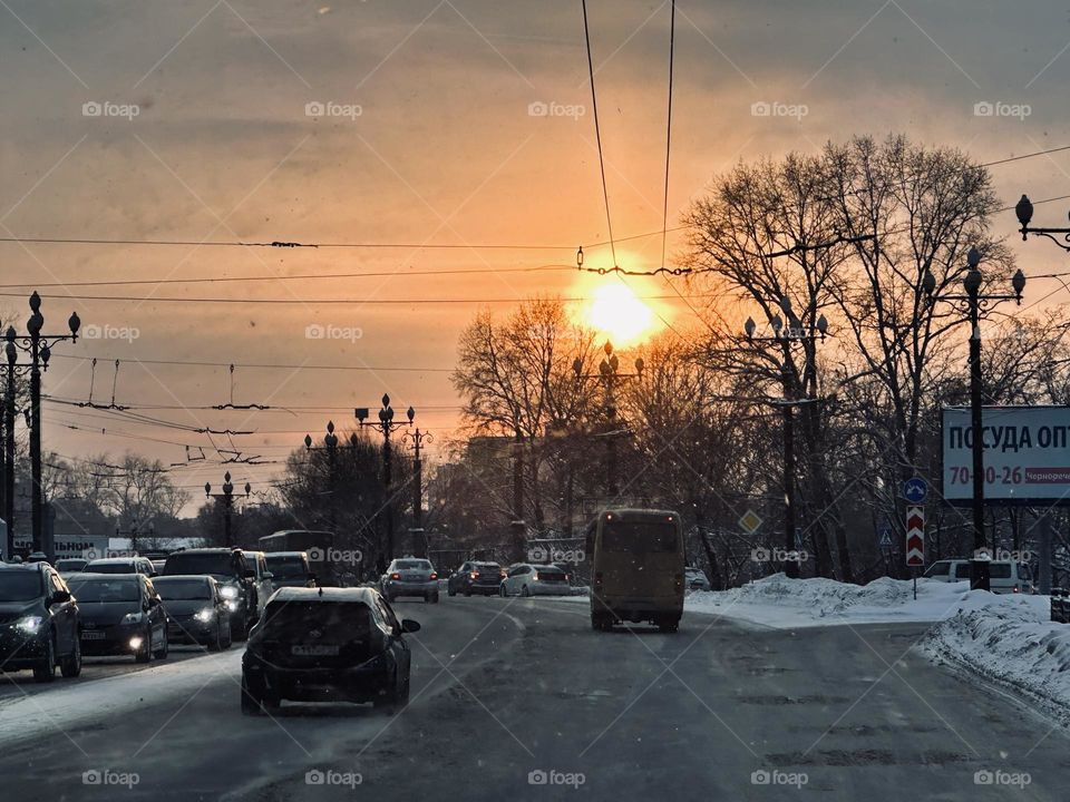 Закат в городе 