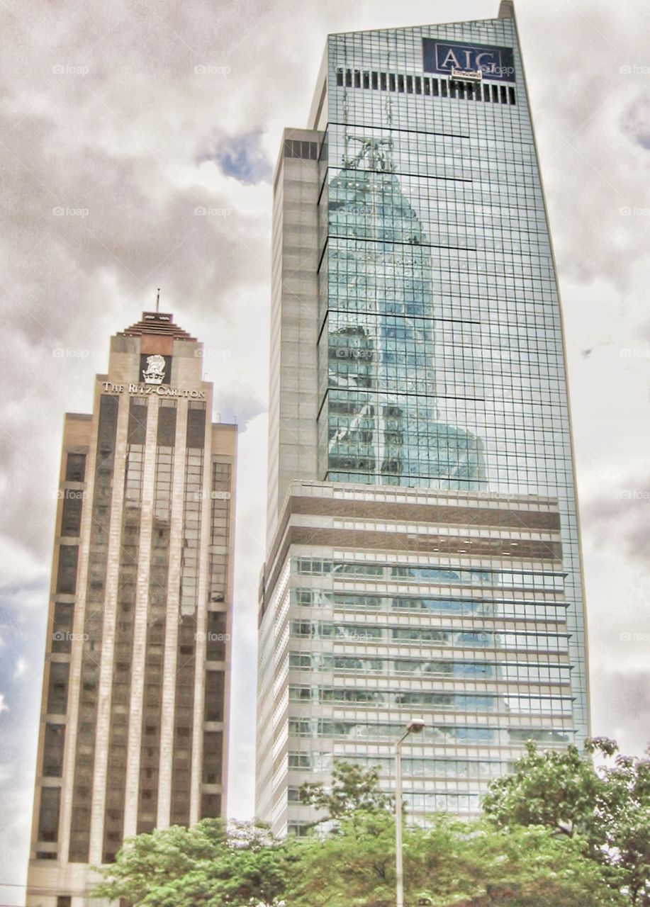 Architecture . Great Reflections of Hong Kong Skyscrapers