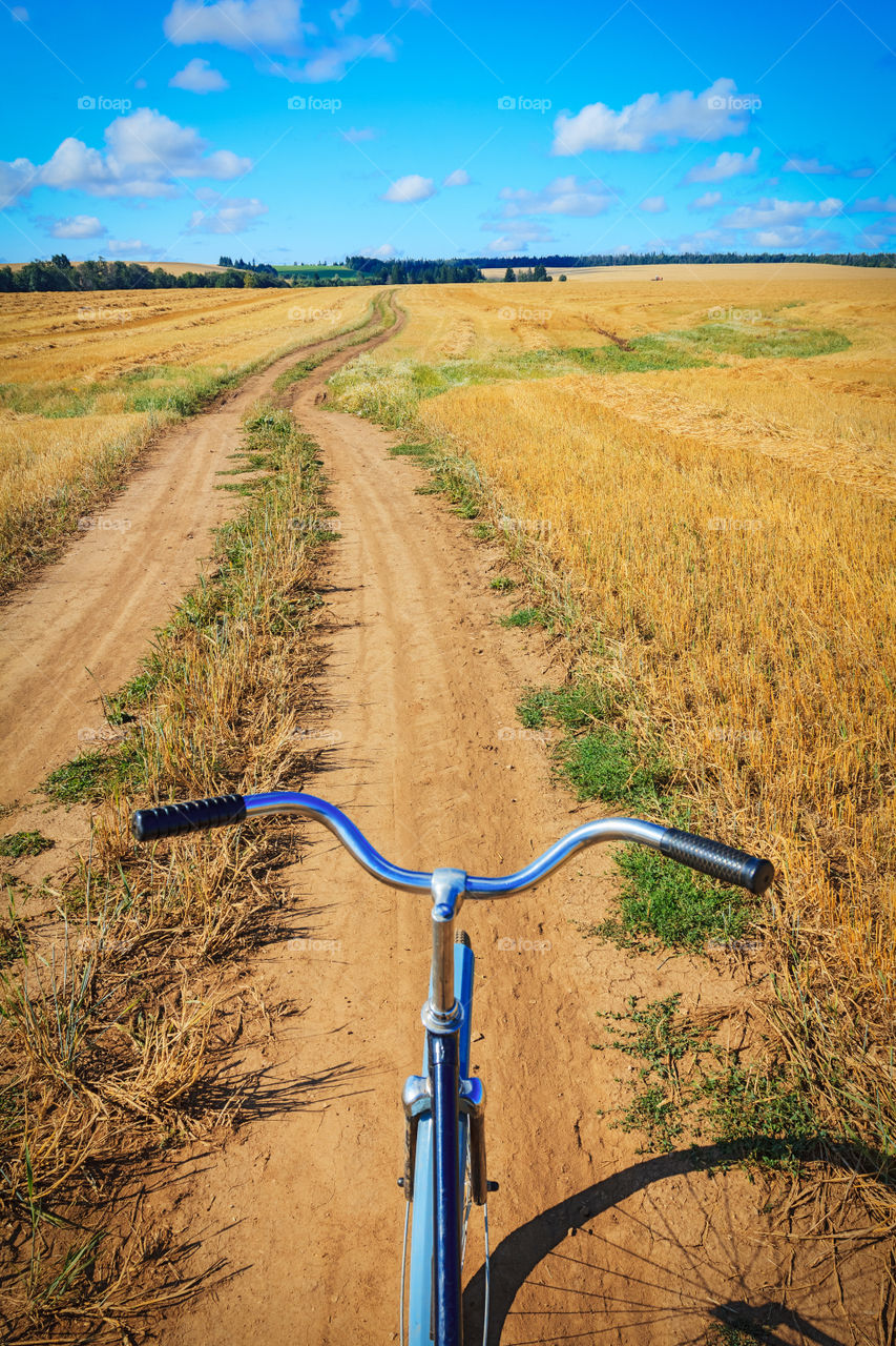 Traveling on the bycicle