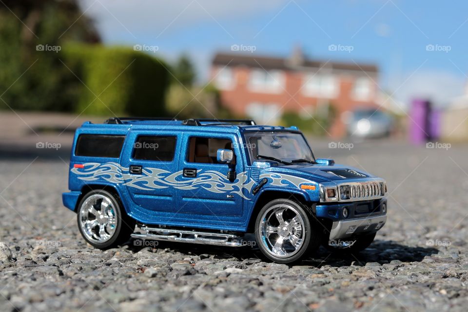Hand-folded toy HUMMER