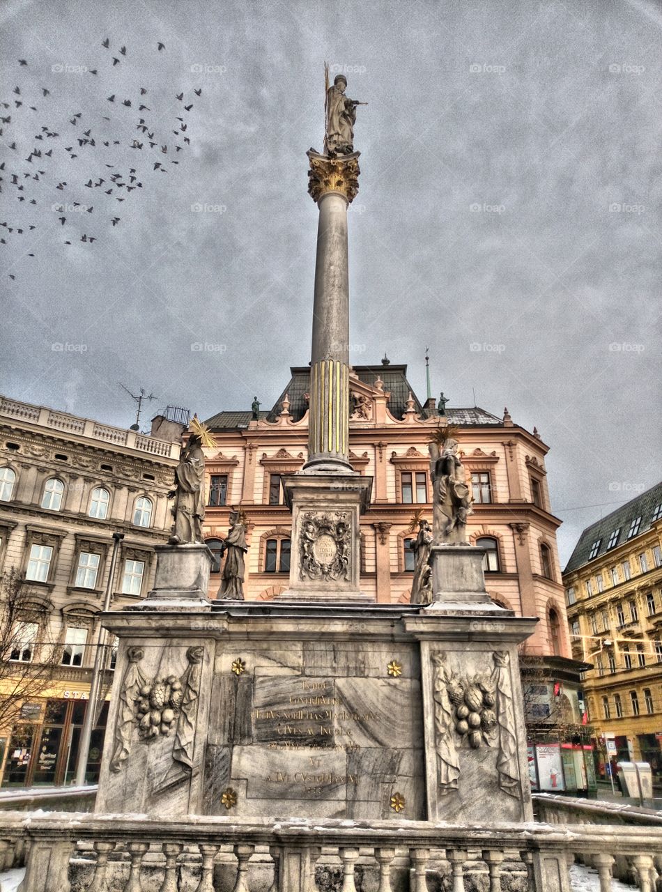 Monumento nella piazza centrale di Brno